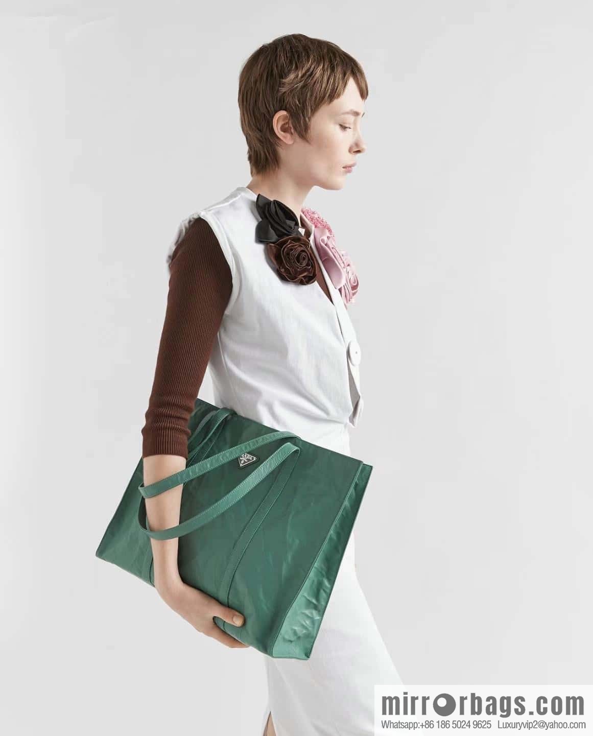 PRADA new tote bag ๐ 1BG460 green