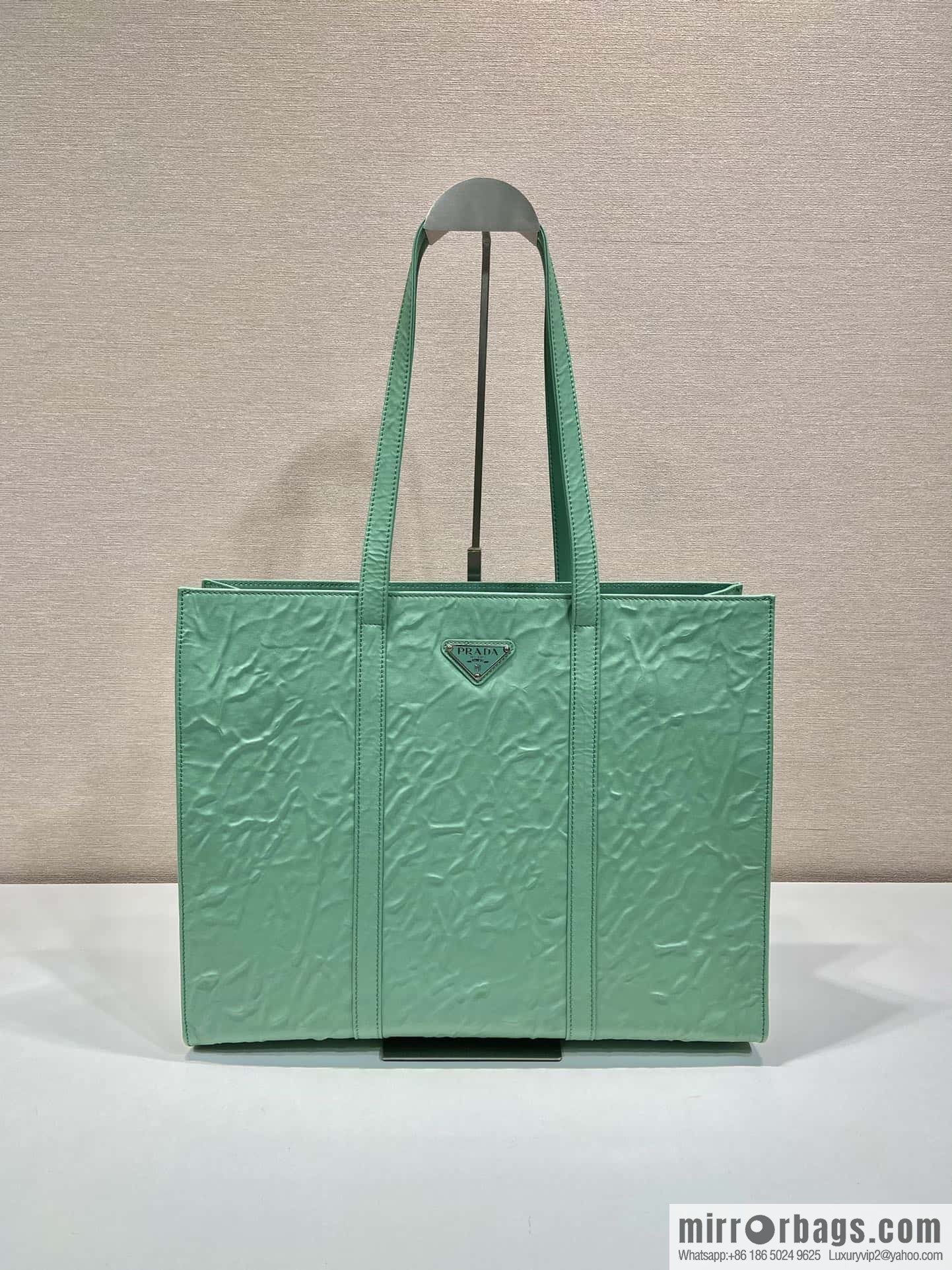 PRADA new tote bag ๐ 1BG460 green