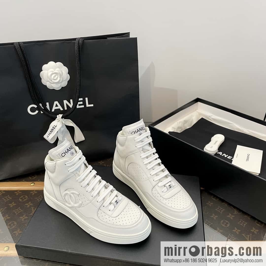 CHANEL Xiaoxiang Air Force One high-top sports white shoes/skateboard shoes