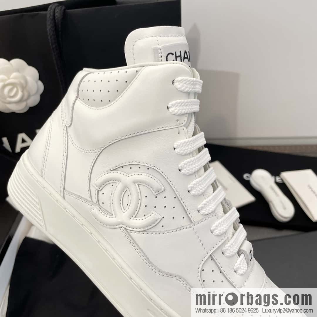 CHANEL Xiaoxiang Air Force One high-top sports white shoes/skateboard shoes