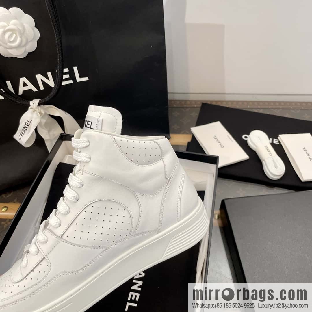 CHANEL Xiaoxiang Air Force One high-top sports white shoes/skateboard shoes