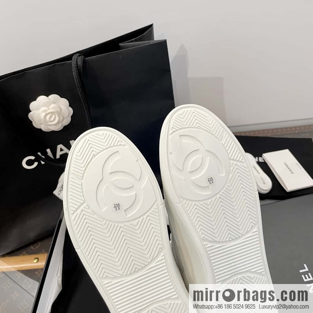 CHANEL Xiaoxiang Air Force One high-top sports white shoes/skateboard shoes