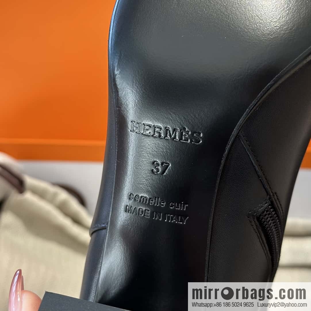 Hermès Kelly buckle, calfskin high-heeled boots