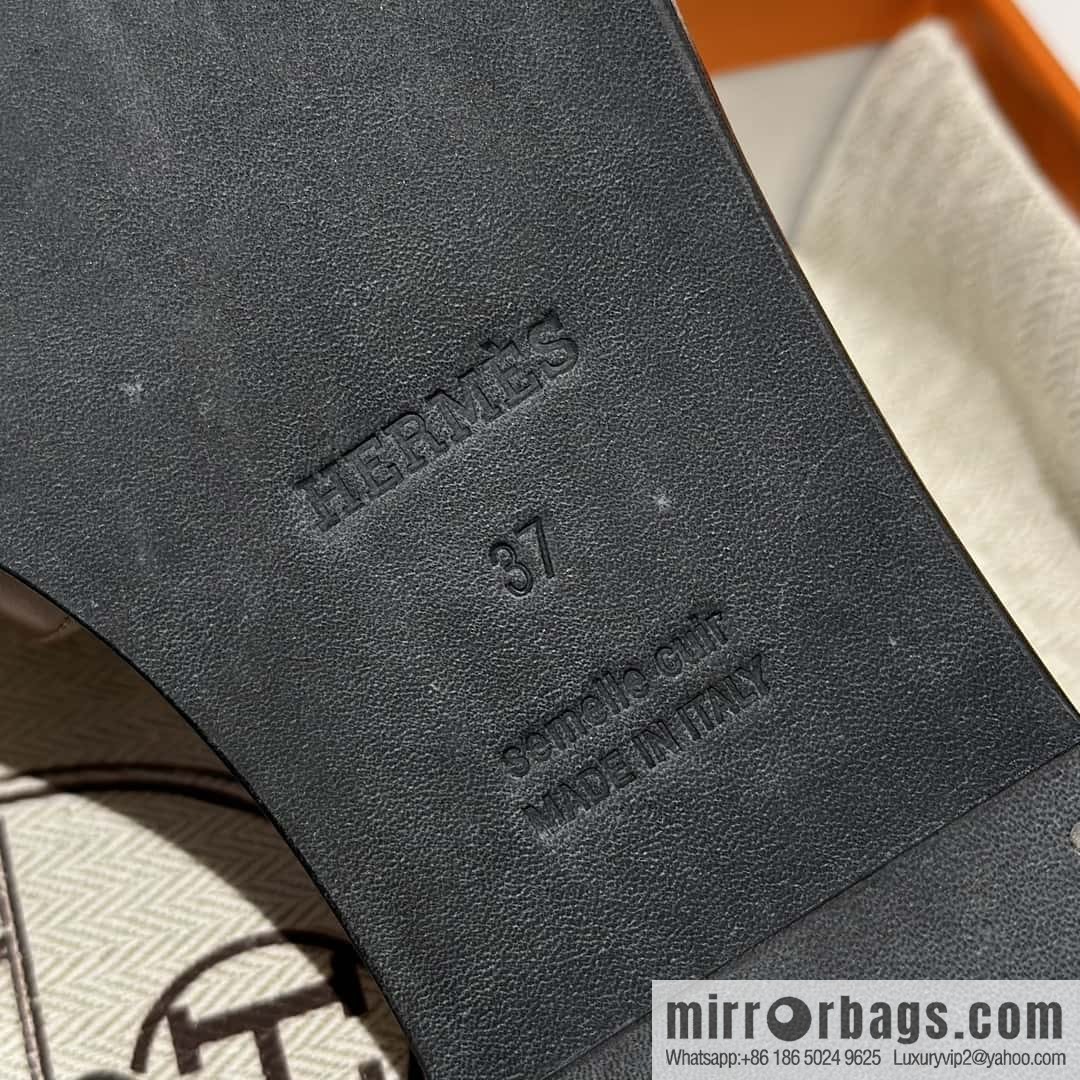 Hermès 2023 Latest Kelly Button Slippers