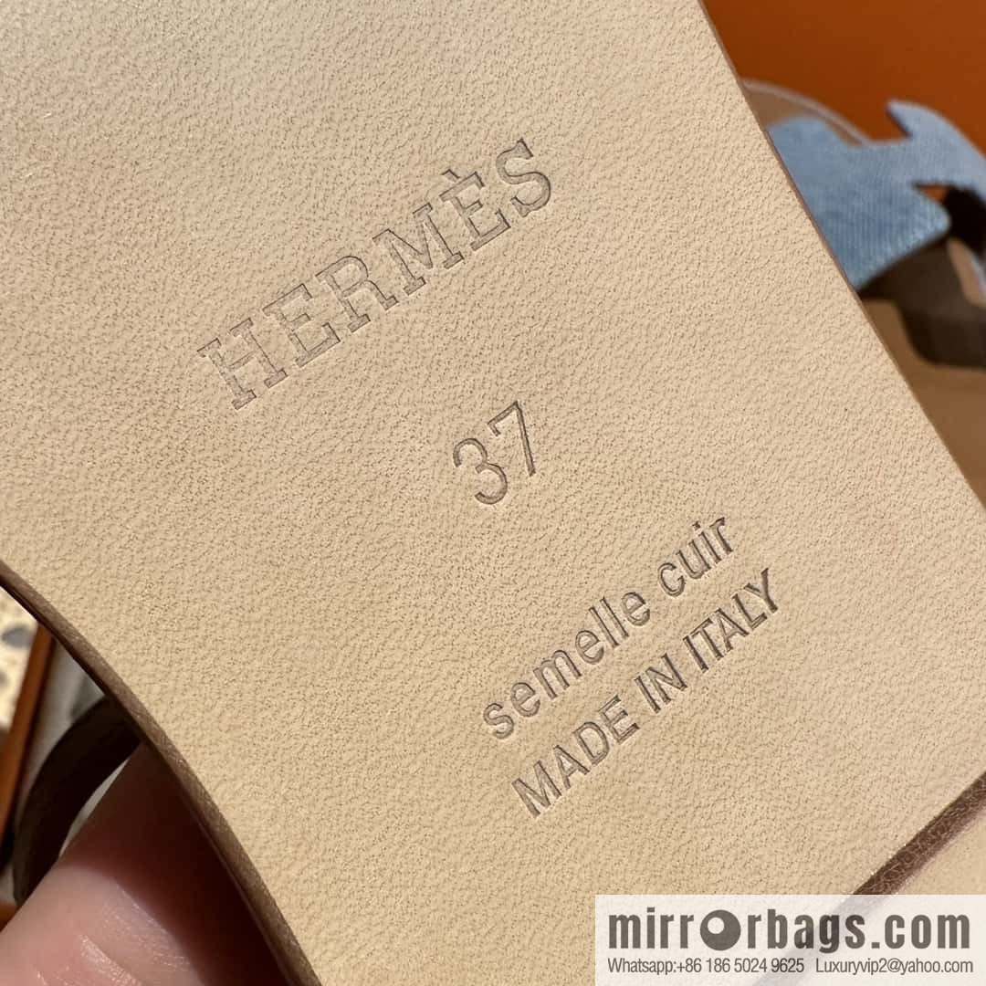 Hermès denim, new little sandals.