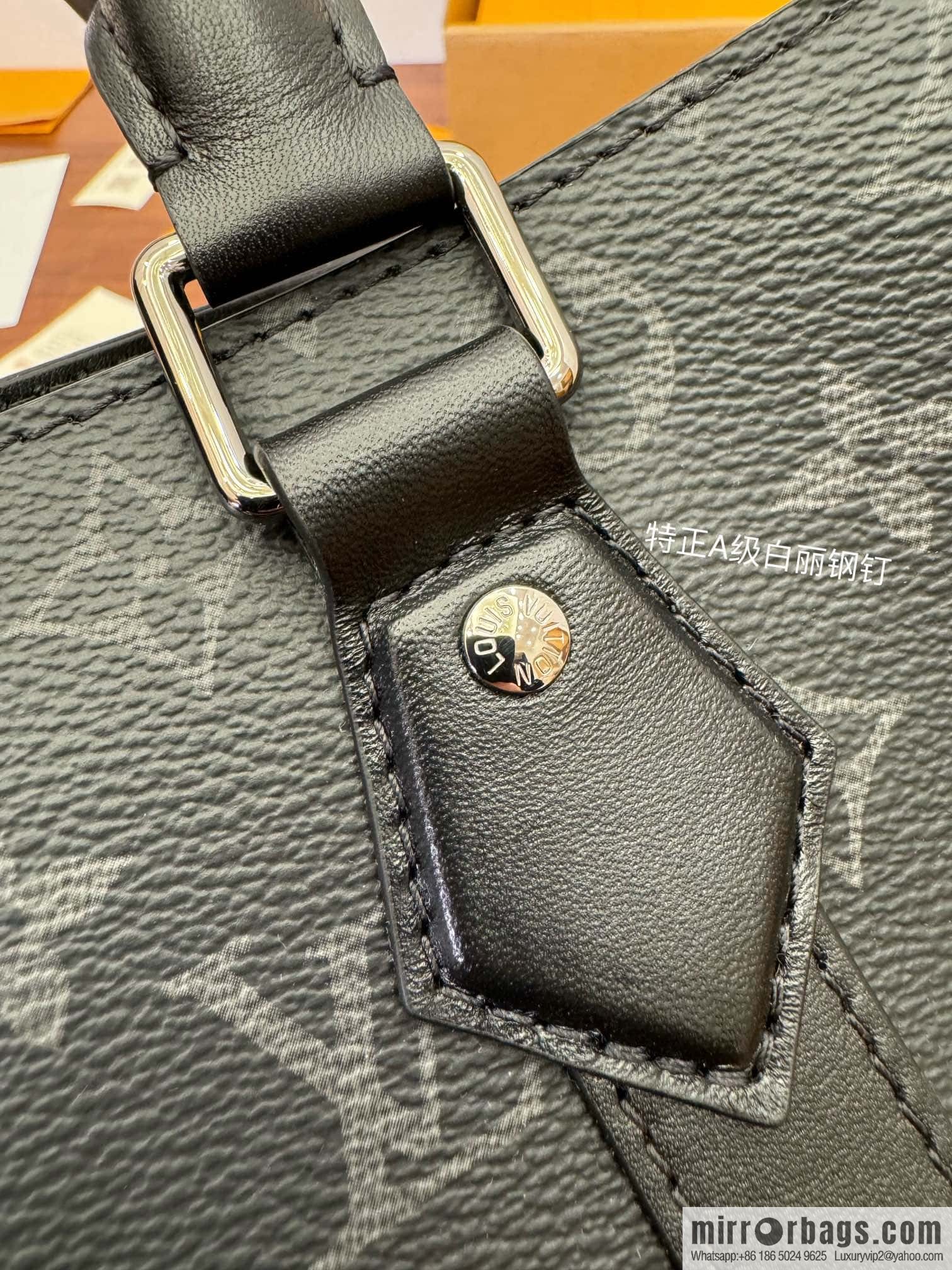 LV M46451 Sac Plat 24H