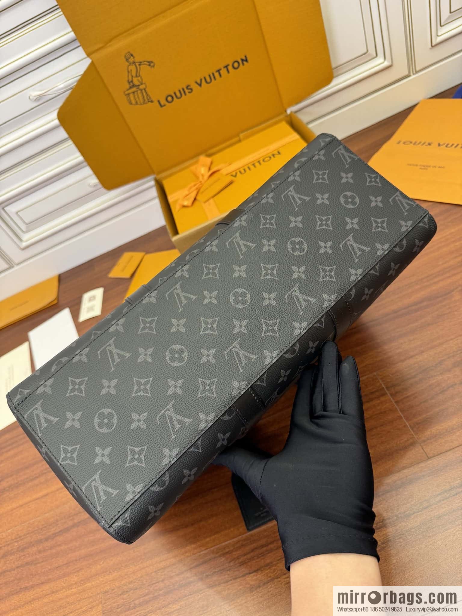 LV M46451 Sac Plat 24H