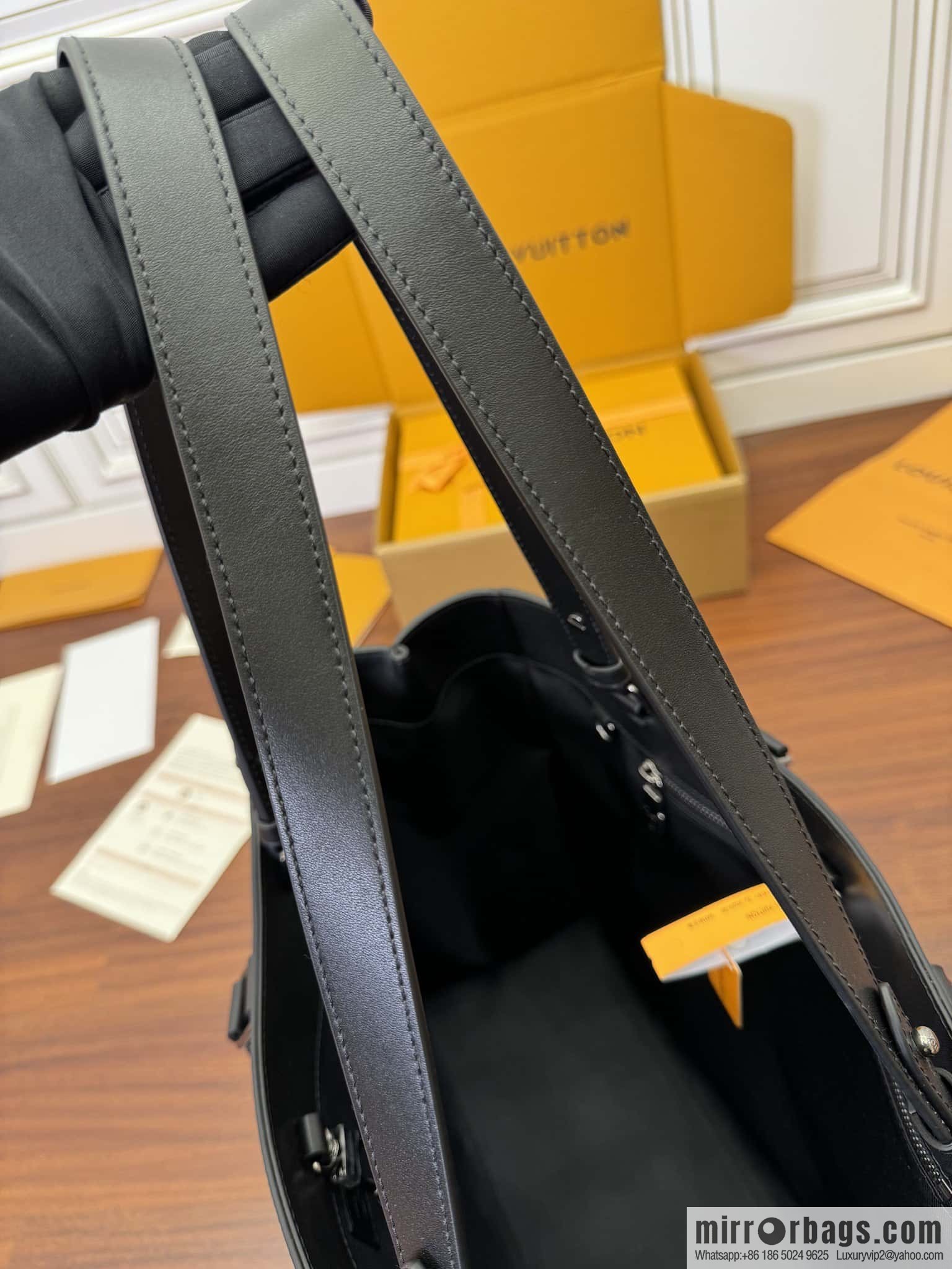LV M46451 Sac Plat 24H