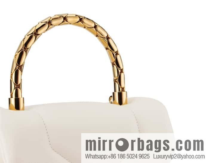 BVLGARI Bulgari SERPENTI REVERSE Small tote bag 292128 White 20CM
