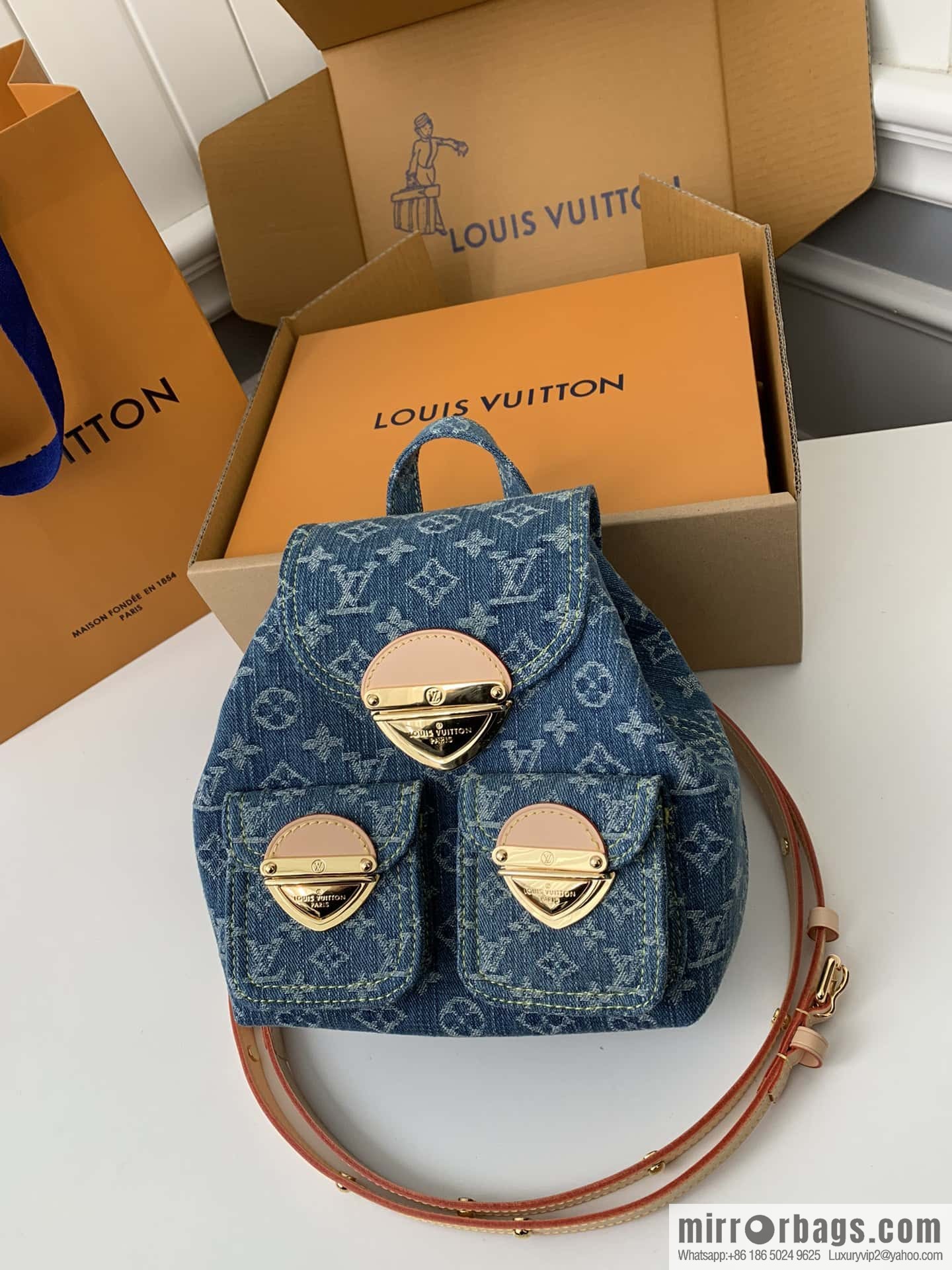 LV M46836 Venice