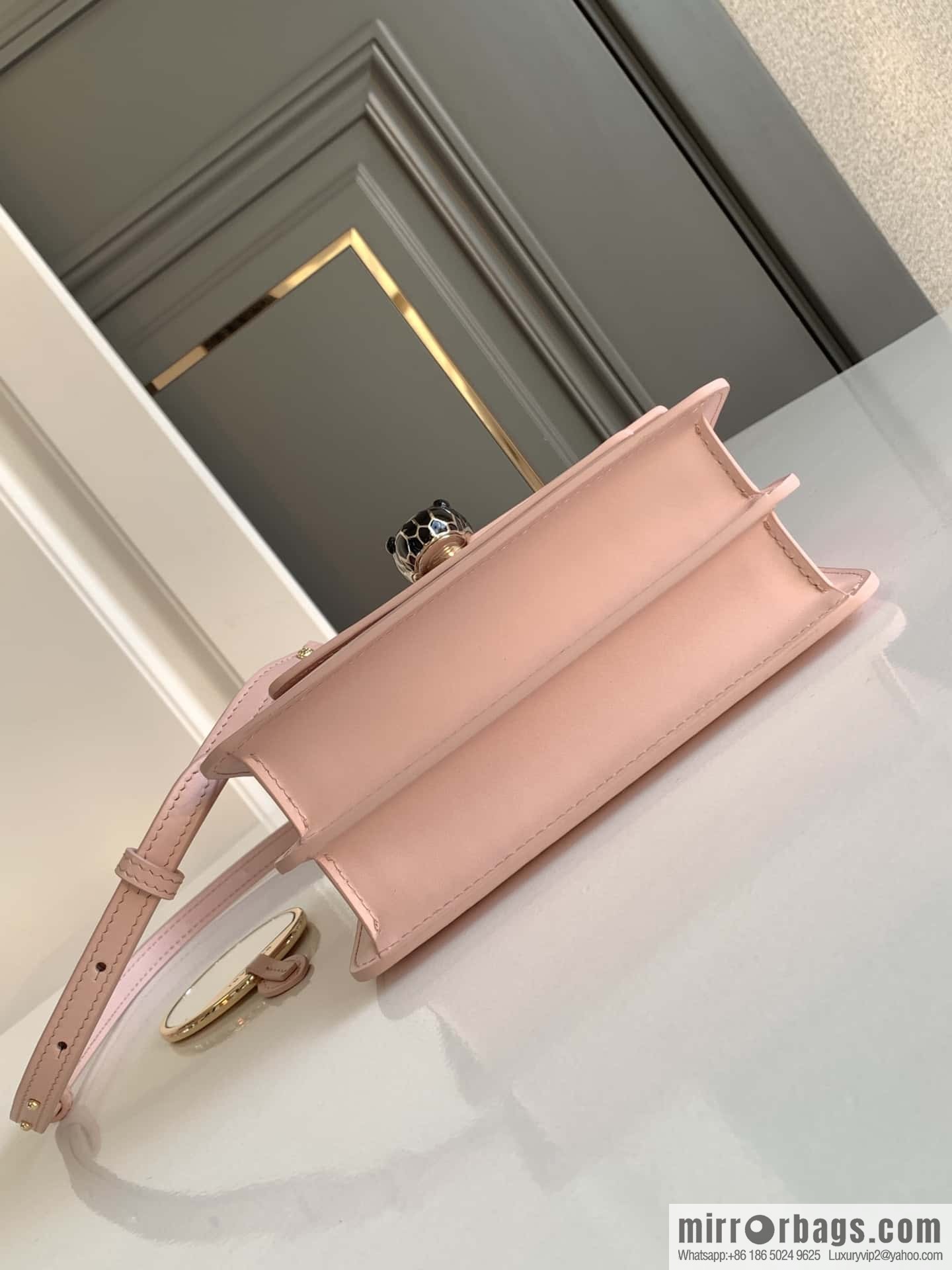 BVLGARI Bulgari Serpenti Forever crossbody bag 289672 Jasmine quartz pink 19CM