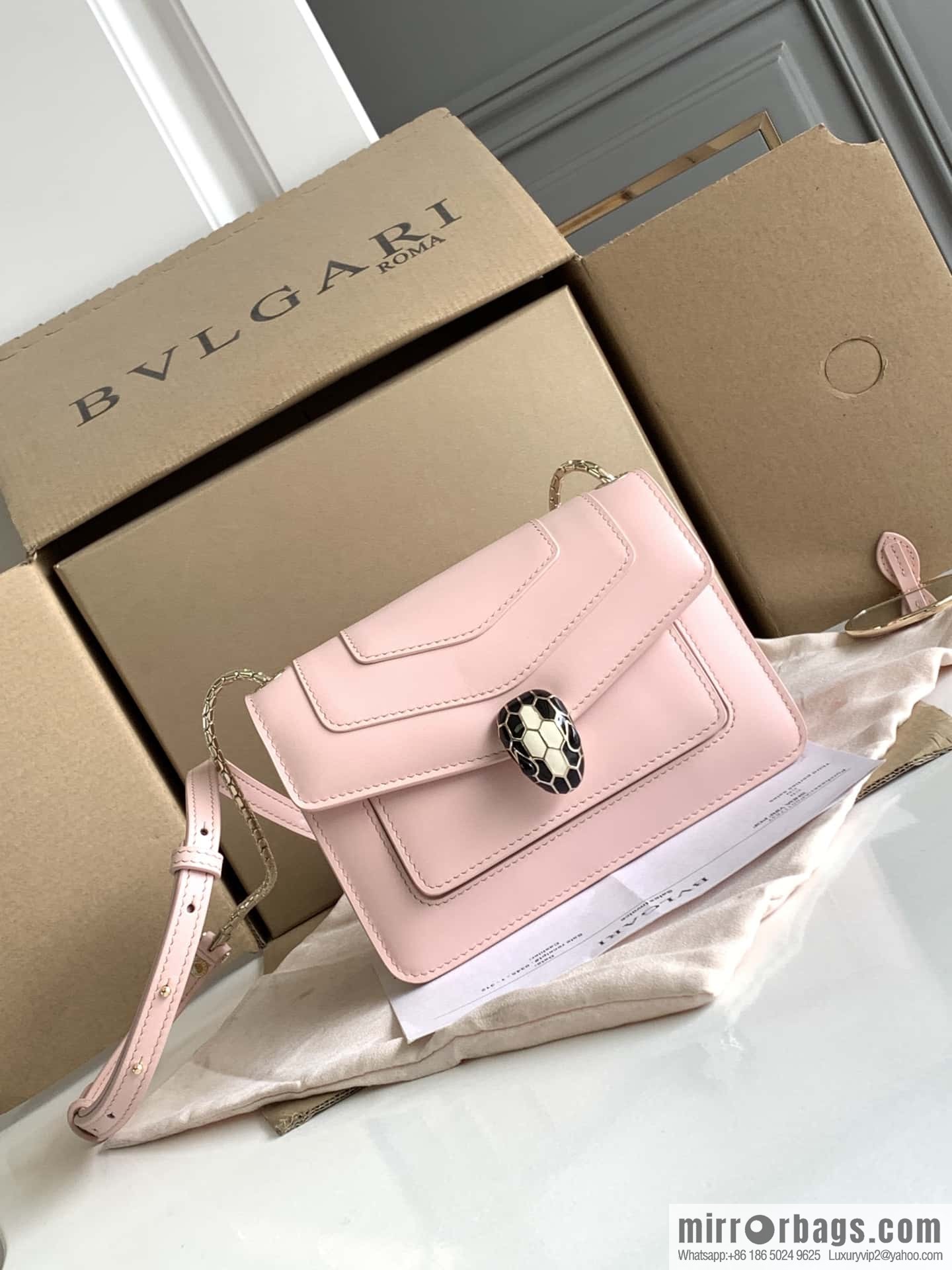 BVLGARI Bulgari Serpenti Forever crossbody bag 289672 Jasmine quartz pink 19CM