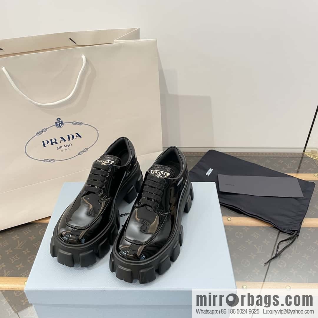 PRADA PRADA Triangle Standard Band Saw Gear, Platform Muffin Shoes