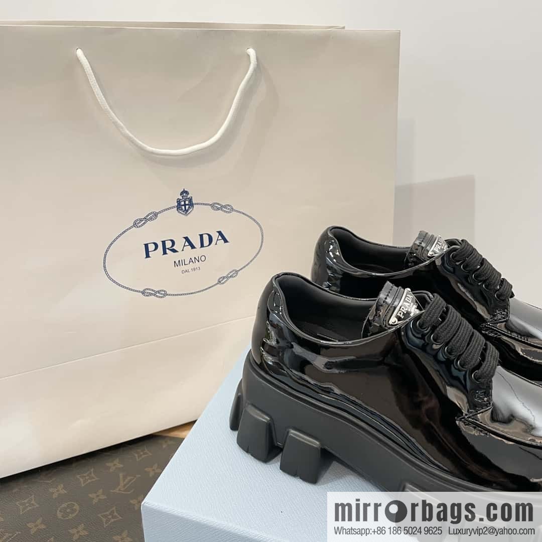 PRADA PRADA Triangle Standard Band Saw Gear, Platform Muffin Shoes