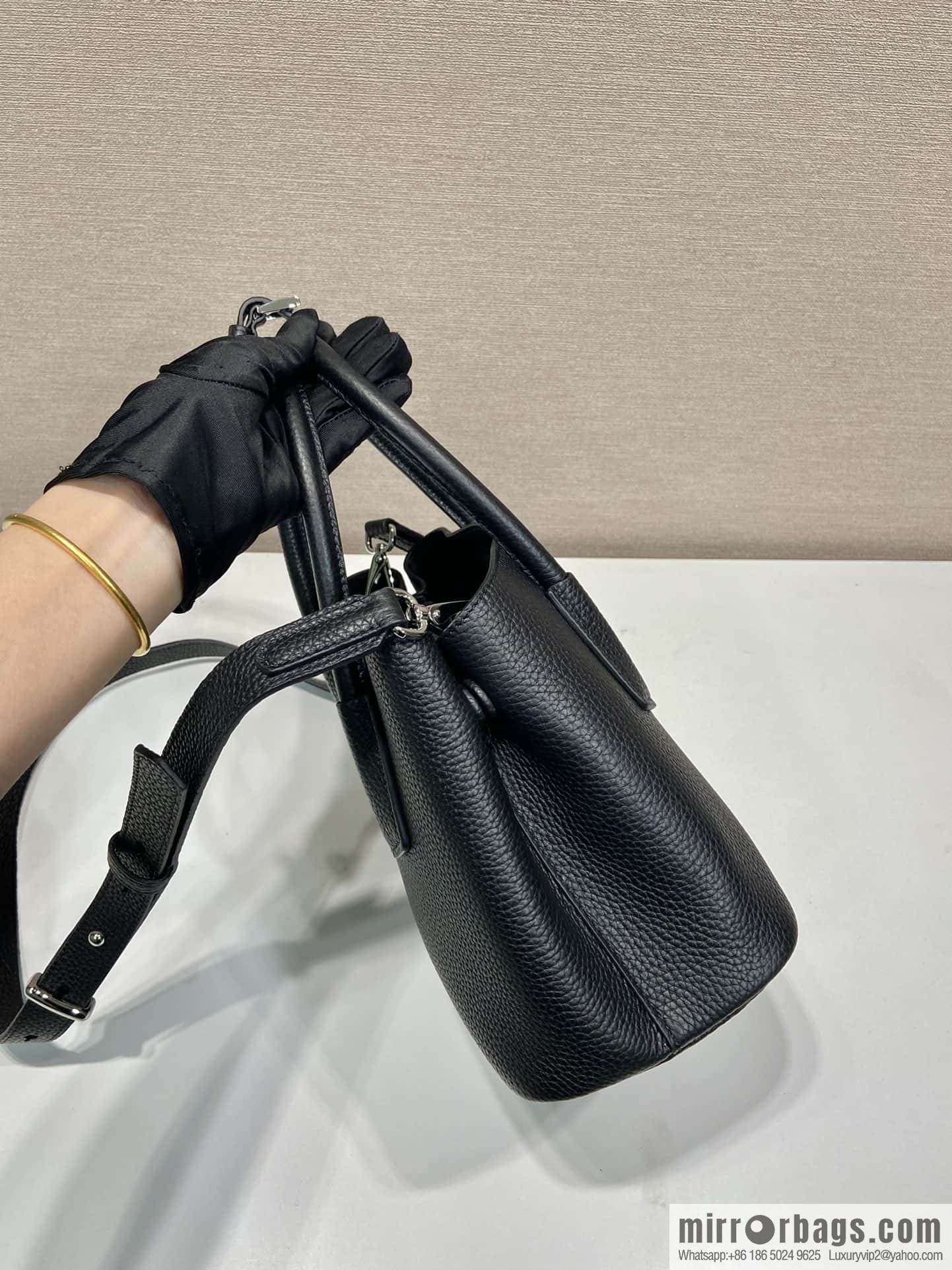 PRADA new shopping bag ๐ 1BG443 suede black