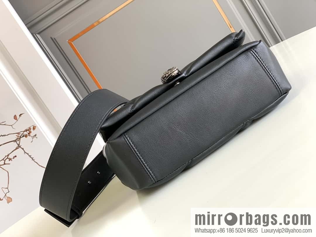 BVLGARI Bulgari SERPENTI CABOCHON 291088 black 22CM