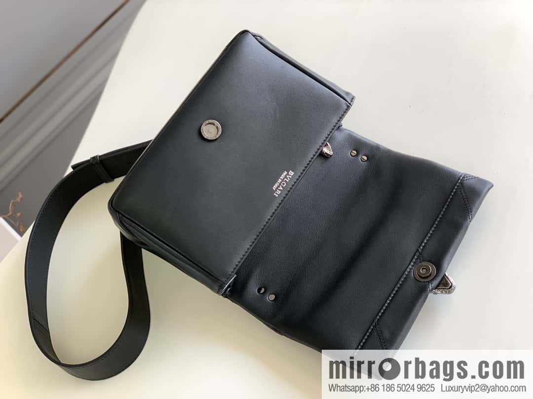 BVLGARI Bulgari SERPENTI CABOCHON 291088 black 22CM