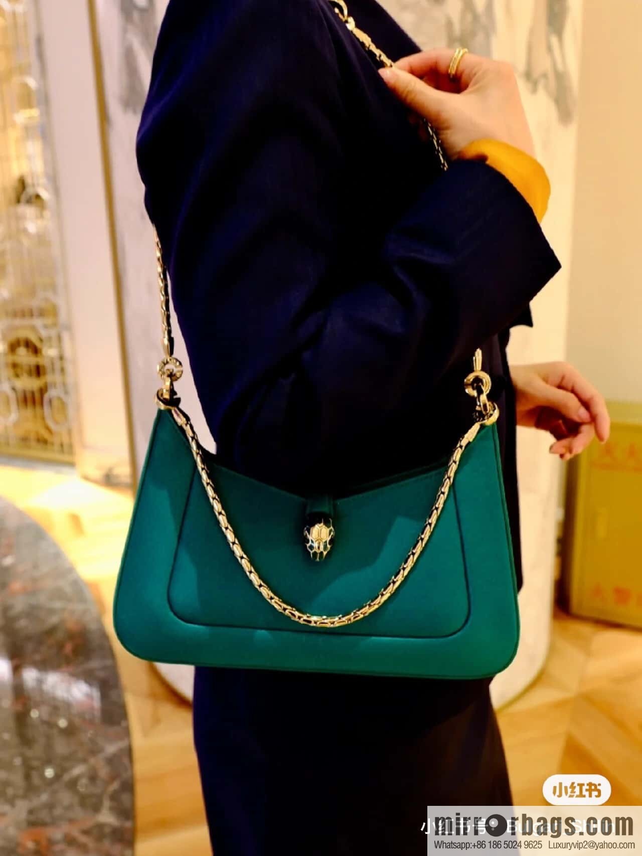 BVLGARI Bulgari SERPENTI BAIA series small shoulder bag 293208 emerald 27CM