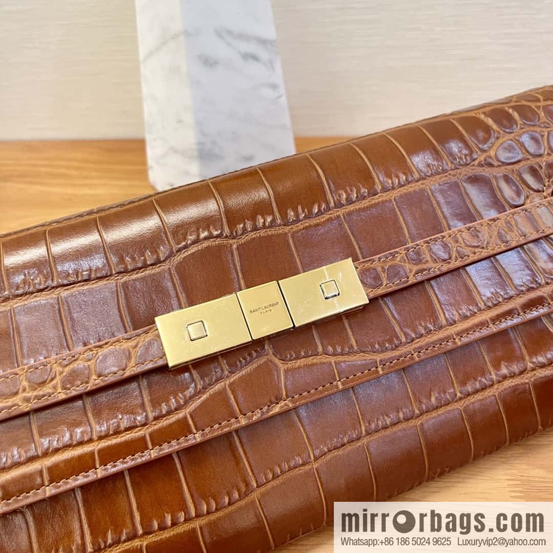 SAINT LAURENT YSL 𝗠𝗮𝗻𝗵𝗮𝘁𝘁𝗮𝗻 𝗖𝗹𝘂𝘁𝗰𝗵_ clutch bag 695949 crocodile pattern, brown