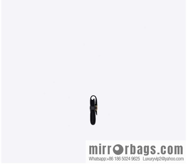 SAINT LAURENT YSL 𝗠𝗮𝗻𝗵𝗮𝘁𝘁𝗮𝗻 𝗖𝗹𝘂𝘁𝗰𝗵_ clutch bag 695949 black toothpick pattern