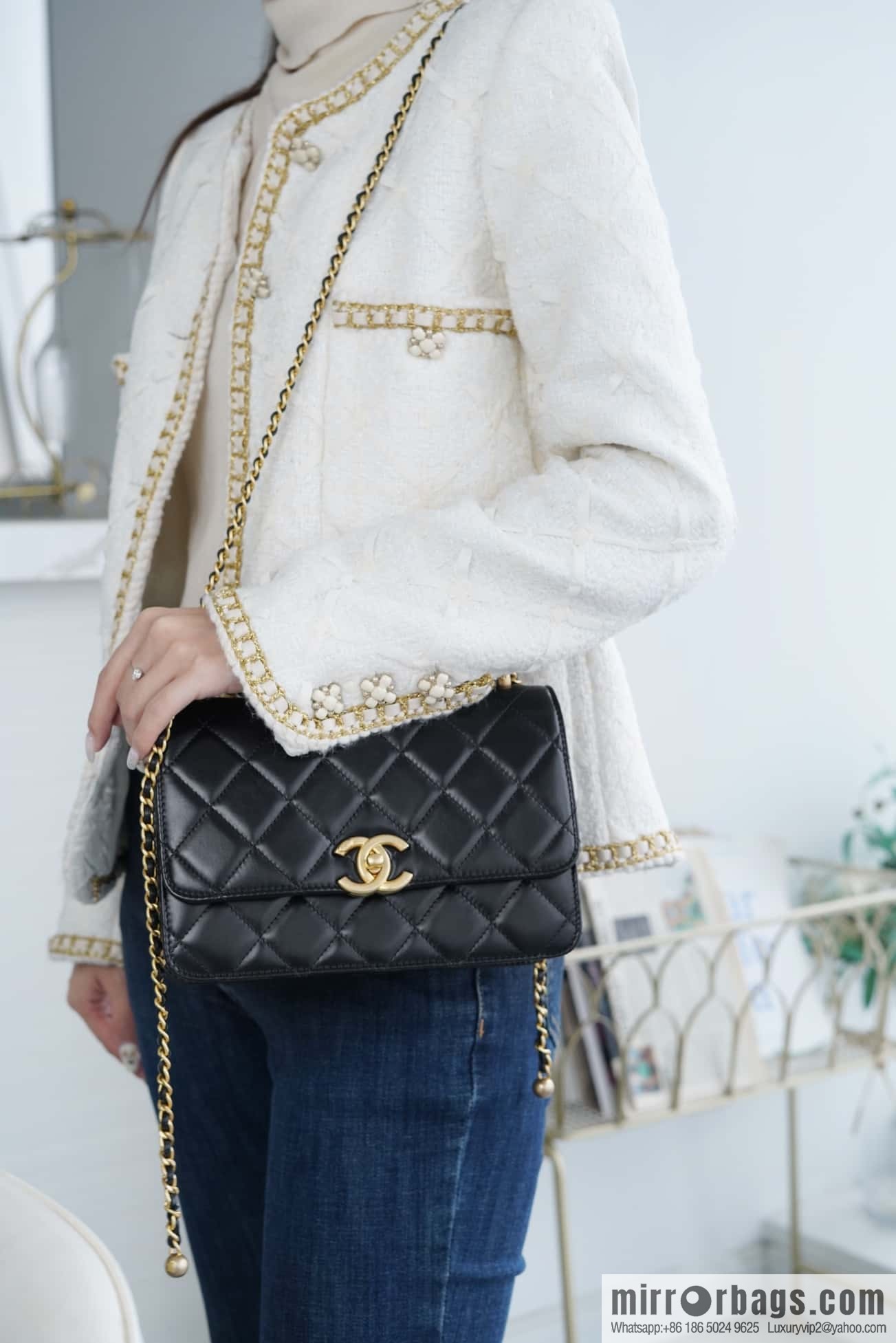 CHANEL 24C Original calfskin, double gold ball black AS2649