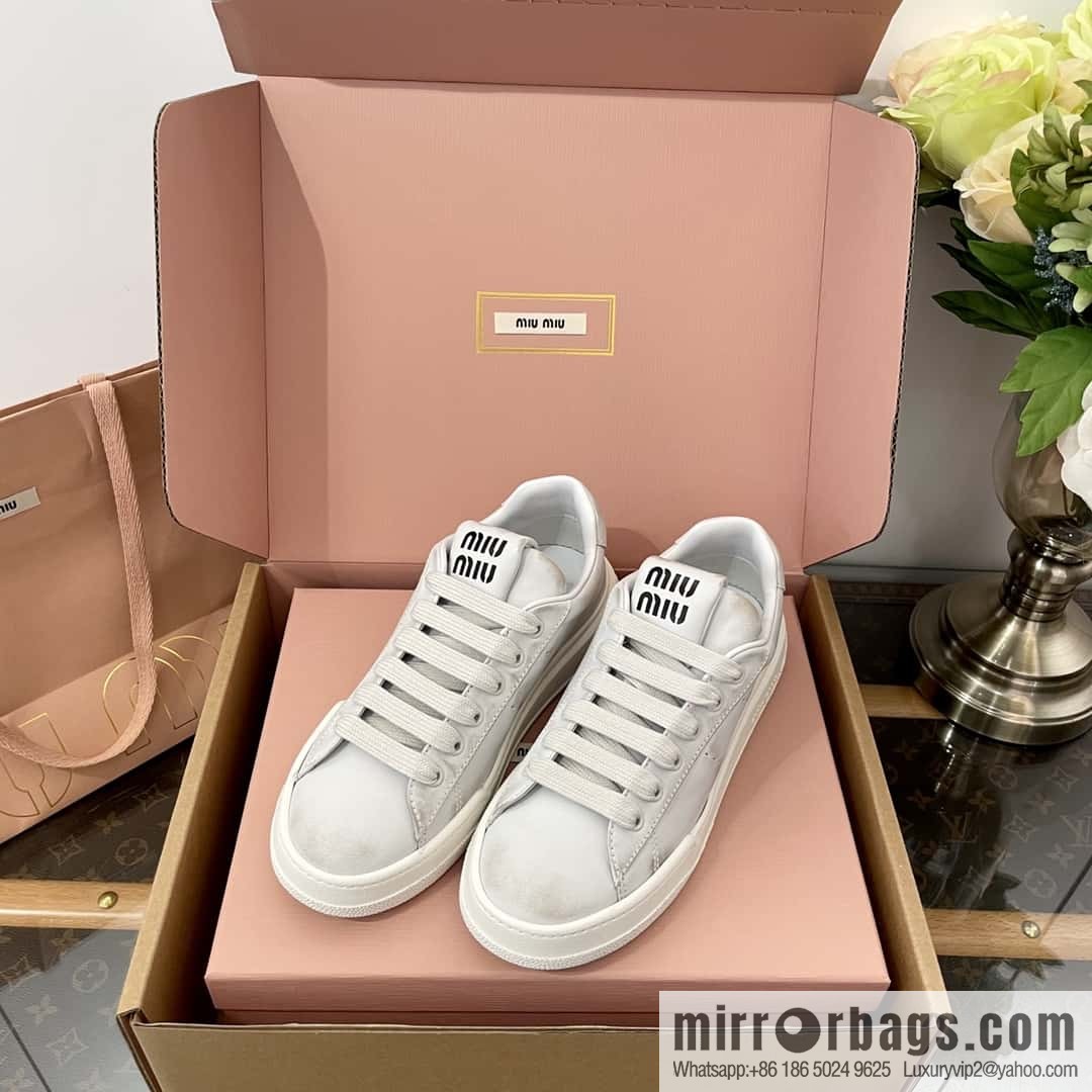 MIUMIU Miao Miao Old dirty casual sports little white shoes