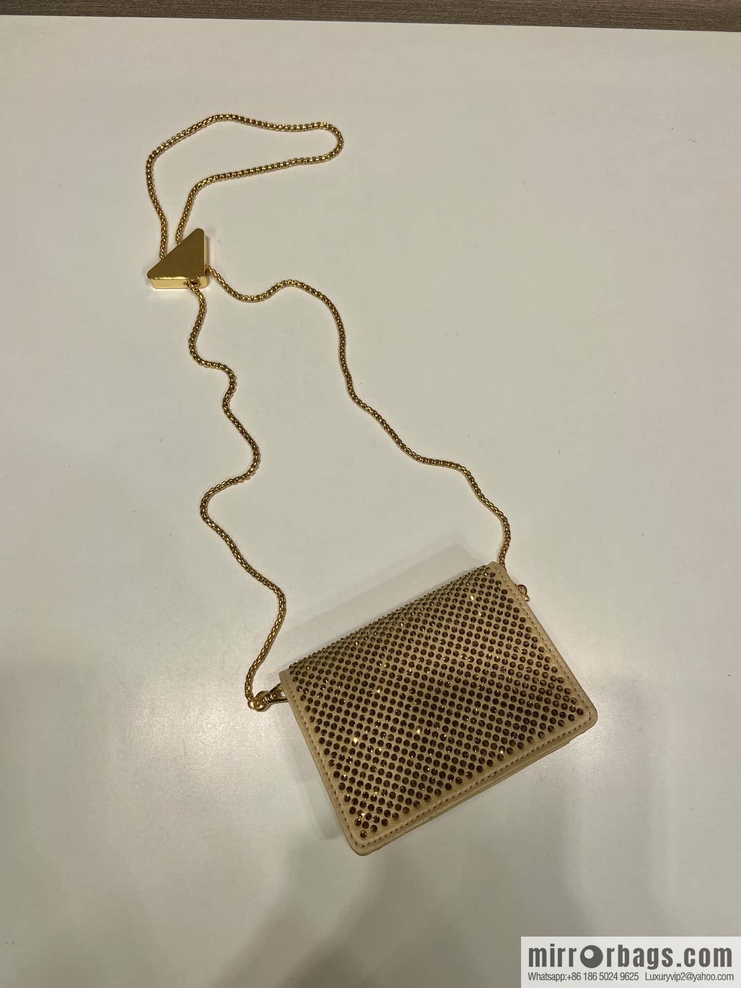 PRADA 🎉 necklace 🎉 1MR024 gold