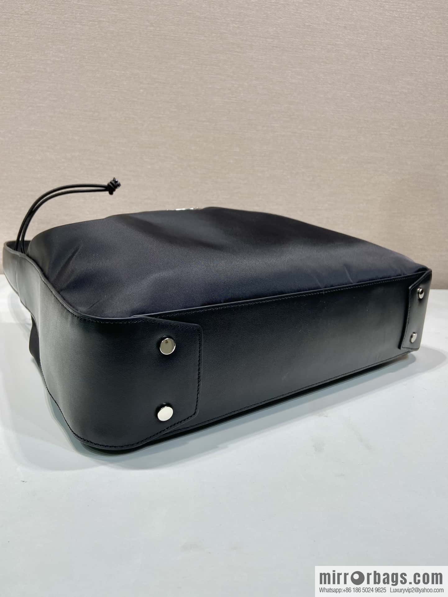 PRADA ๐ Drawstring Underarm Bag ๐ B6250 Large/Medieval Bag