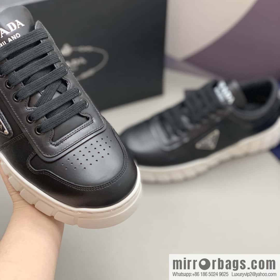 PRADA 🆕 couple low-top new sports and leisure shoes