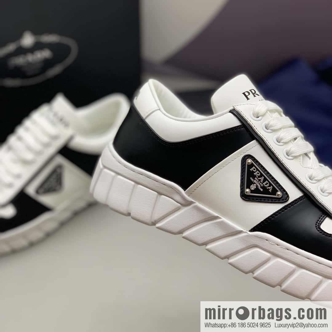 PRADA 🆕 couple low-top new sports and leisure shoes