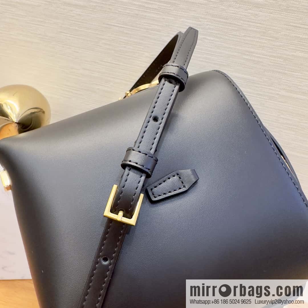 SAINT LAURENT YSL YSL summer new model YSL glossy leather (fabric) _ mini bucket bag 765870