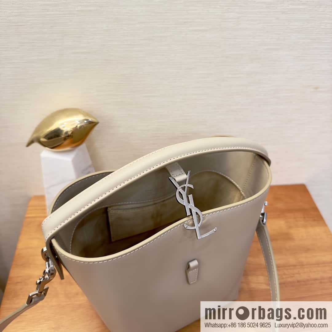 SAINT LAURENT Saint Laurent YSL summer new model _ small bucket bag 749036 milk tea silver