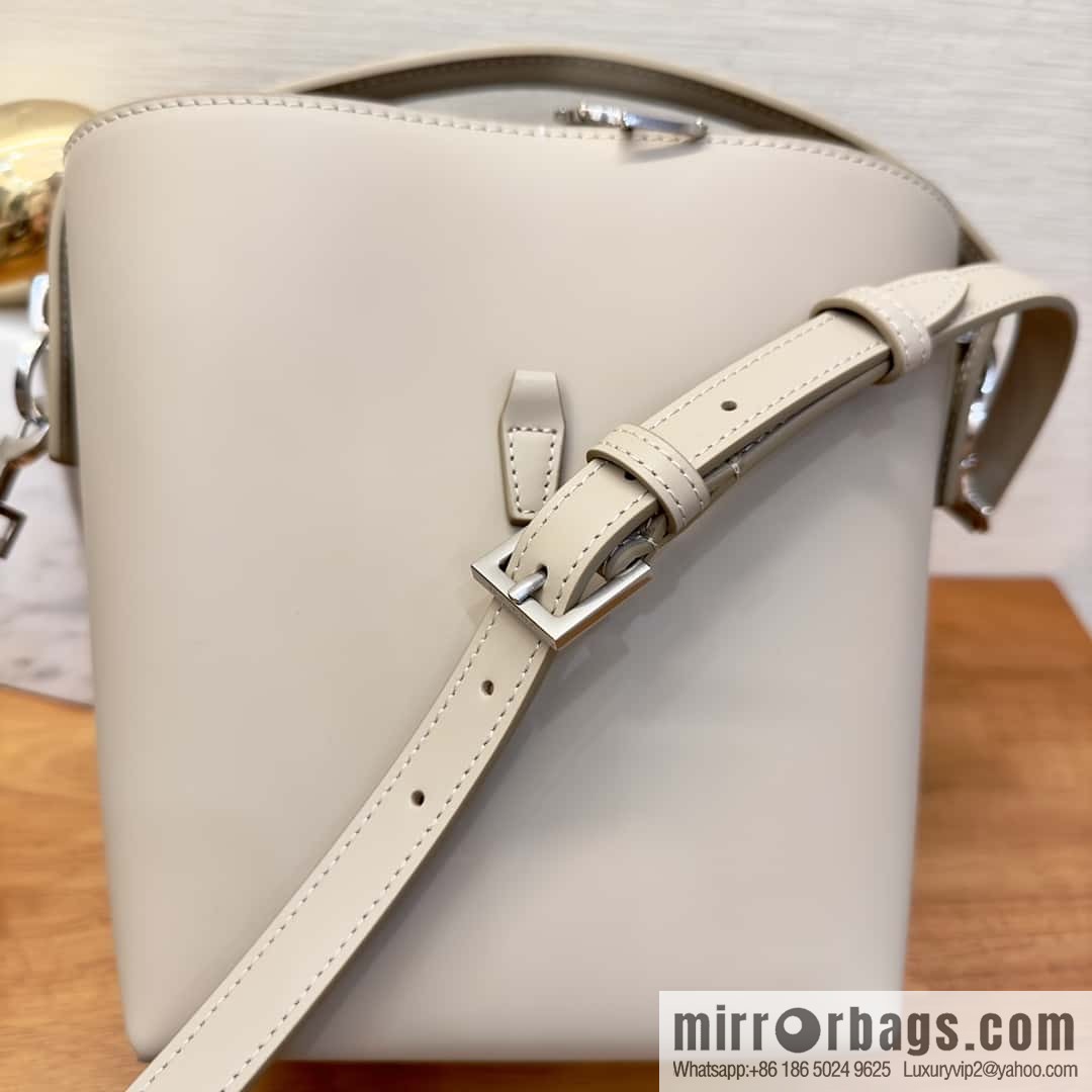 SAINT LAURENT Saint Laurent YSL summer new model _ small bucket bag 749036 milk tea silver