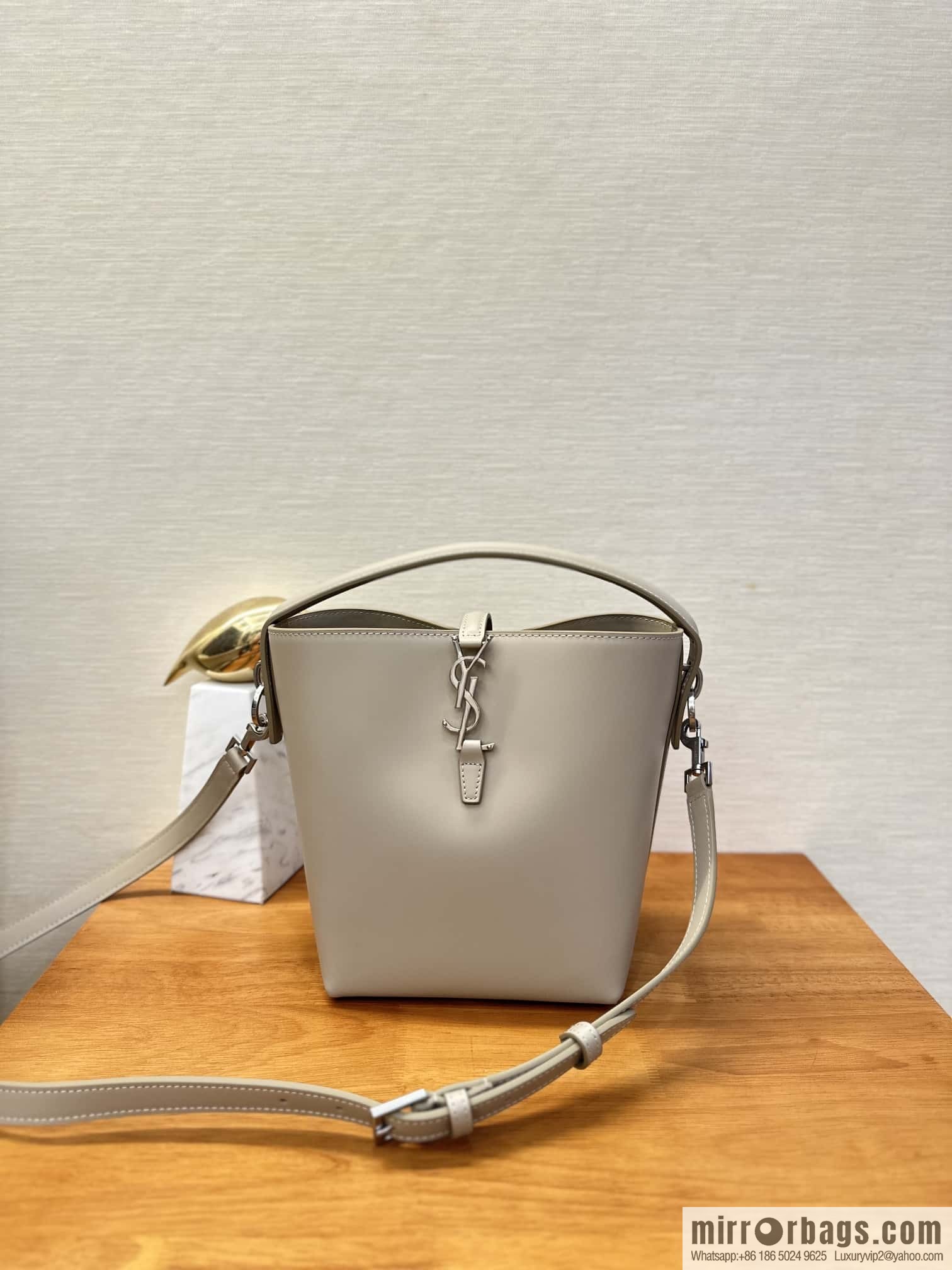 SAINT LAURENT Saint Laurent YSL summer new model _ small bucket bag 749036 milk tea silver