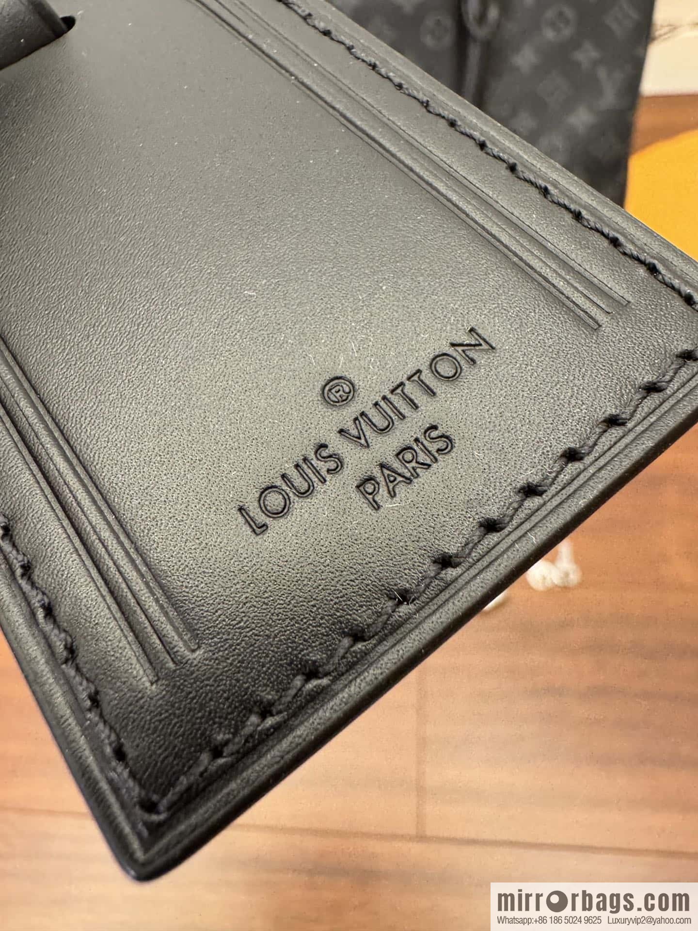 LV M46457 Porte-Documents Voyage PM