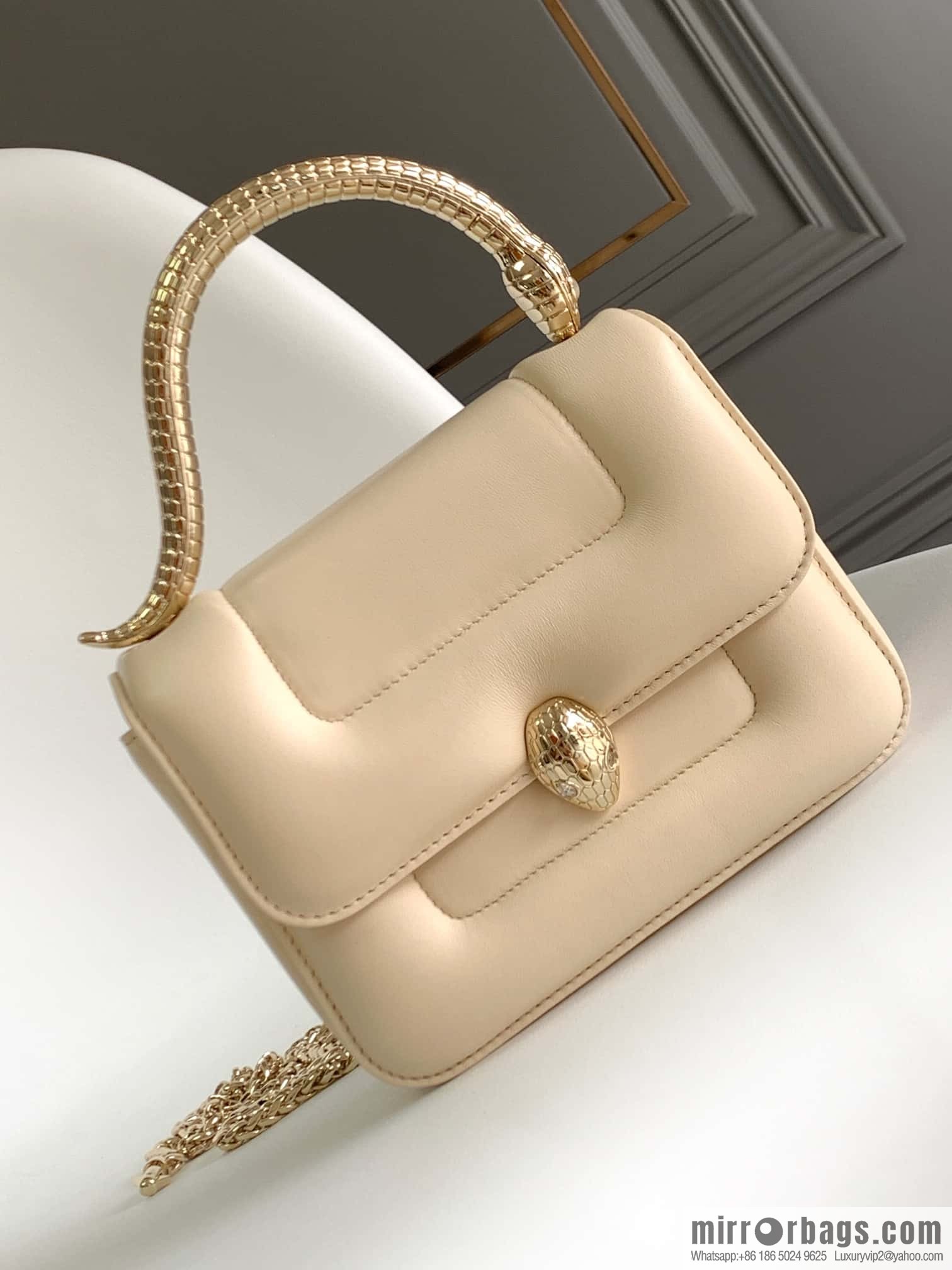 BVLGARI Bulgari joint design limited edition Mary Katrantzou snakehead bag 291071 milkshake white 19CM