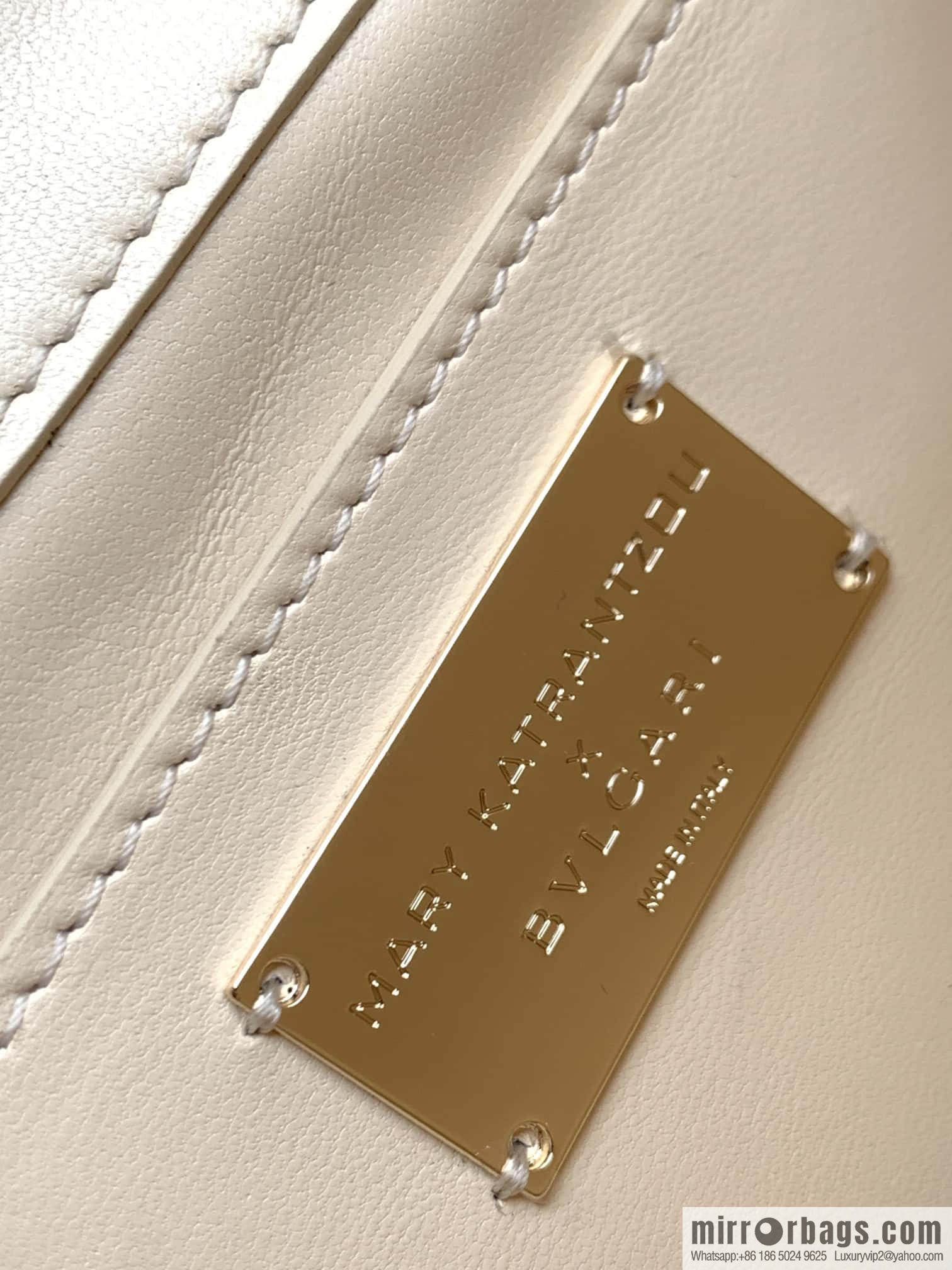 BVLGARI Bulgari joint design limited edition Mary Katrantzou snakehead bag 291071 milkshake white 19CM