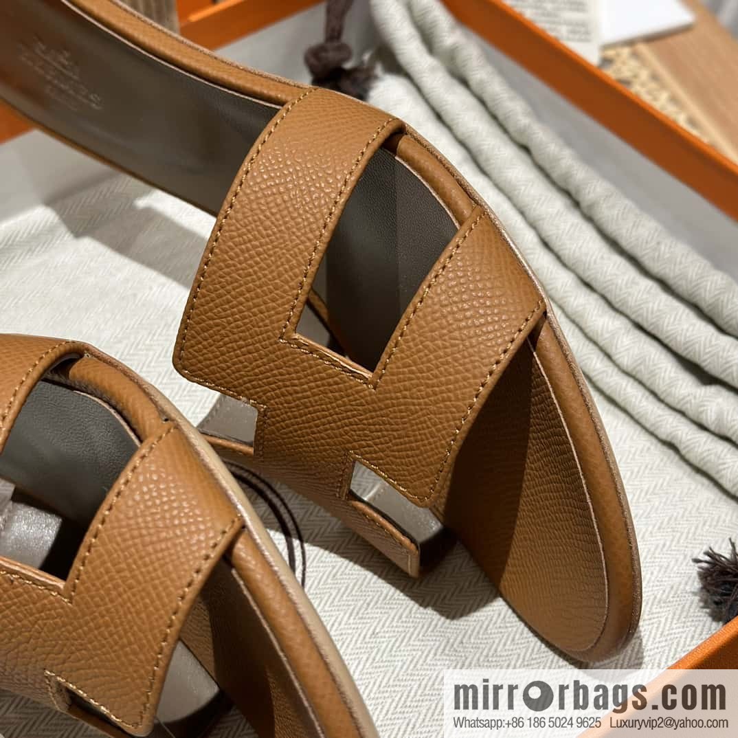 Hermès H's classic high heels, gold-brown natural line