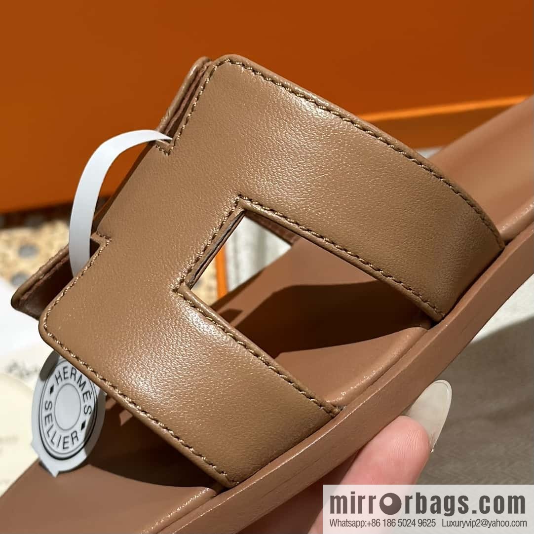 Hermès leather outsole H slippers