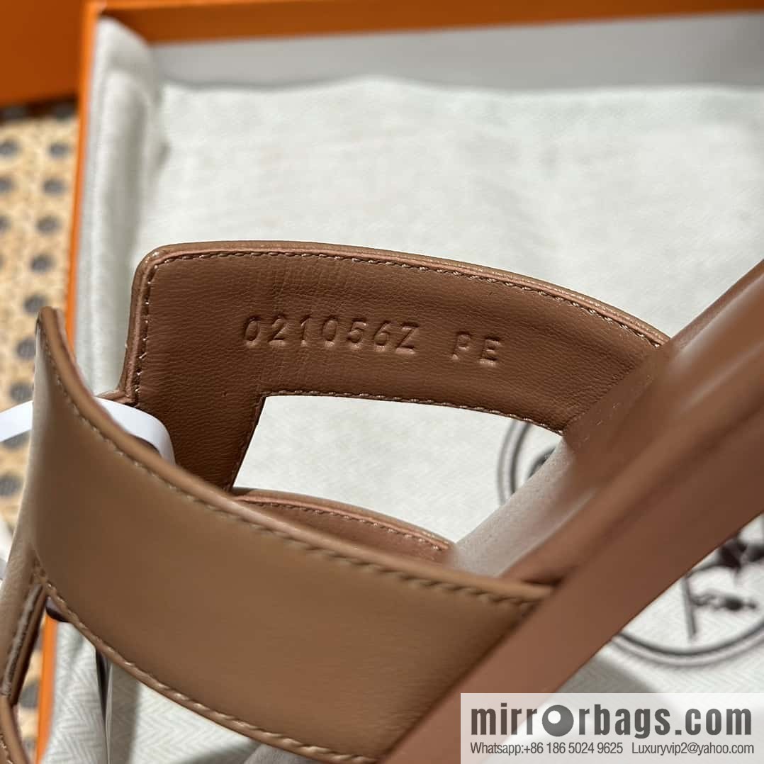 Hermès leather outsole H slippers