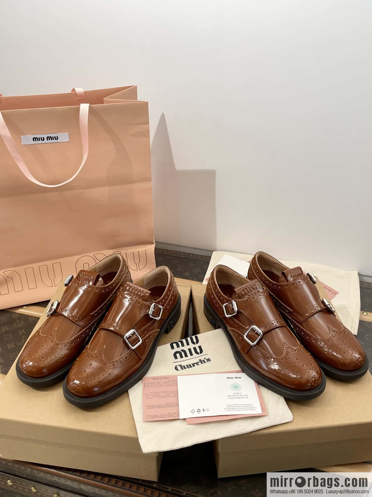 𝐂𝐡𝐮𝐫𝐜𝐡’𝐬 𝐱 𝐌𝐢𝐮 𝐌𝐢𝐮||𝟐𝟎𝟐𝟑 joint Brock carved Oxford small leather shoes
