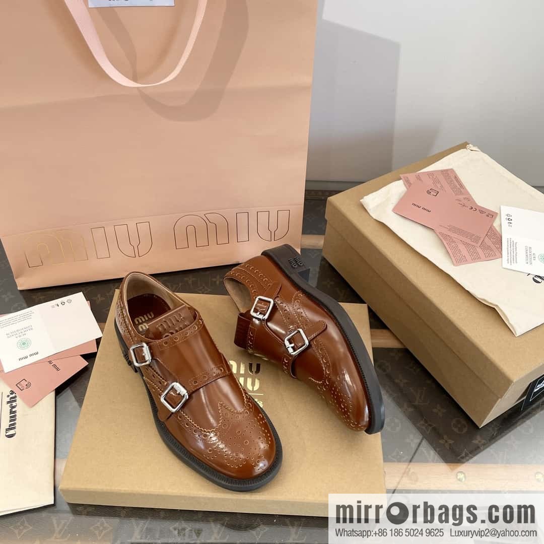 𝐂𝐡𝐮𝐫𝐜𝐡’𝐬 𝐱 𝐌𝐢𝐮 𝐌𝐢𝐮||𝟐𝟎𝟐𝟑 joint Brock carved Oxford small leather shoes