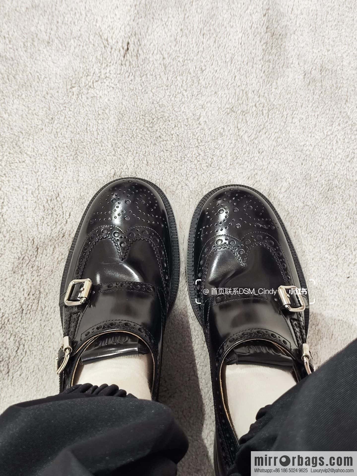 𝐂𝐡𝐮𝐫𝐜𝐡’𝐬 𝐱 𝐌𝐢𝐮 𝐌𝐢𝐮||𝟐𝟎𝟐𝟑 joint Brock carved Oxford small leather shoes