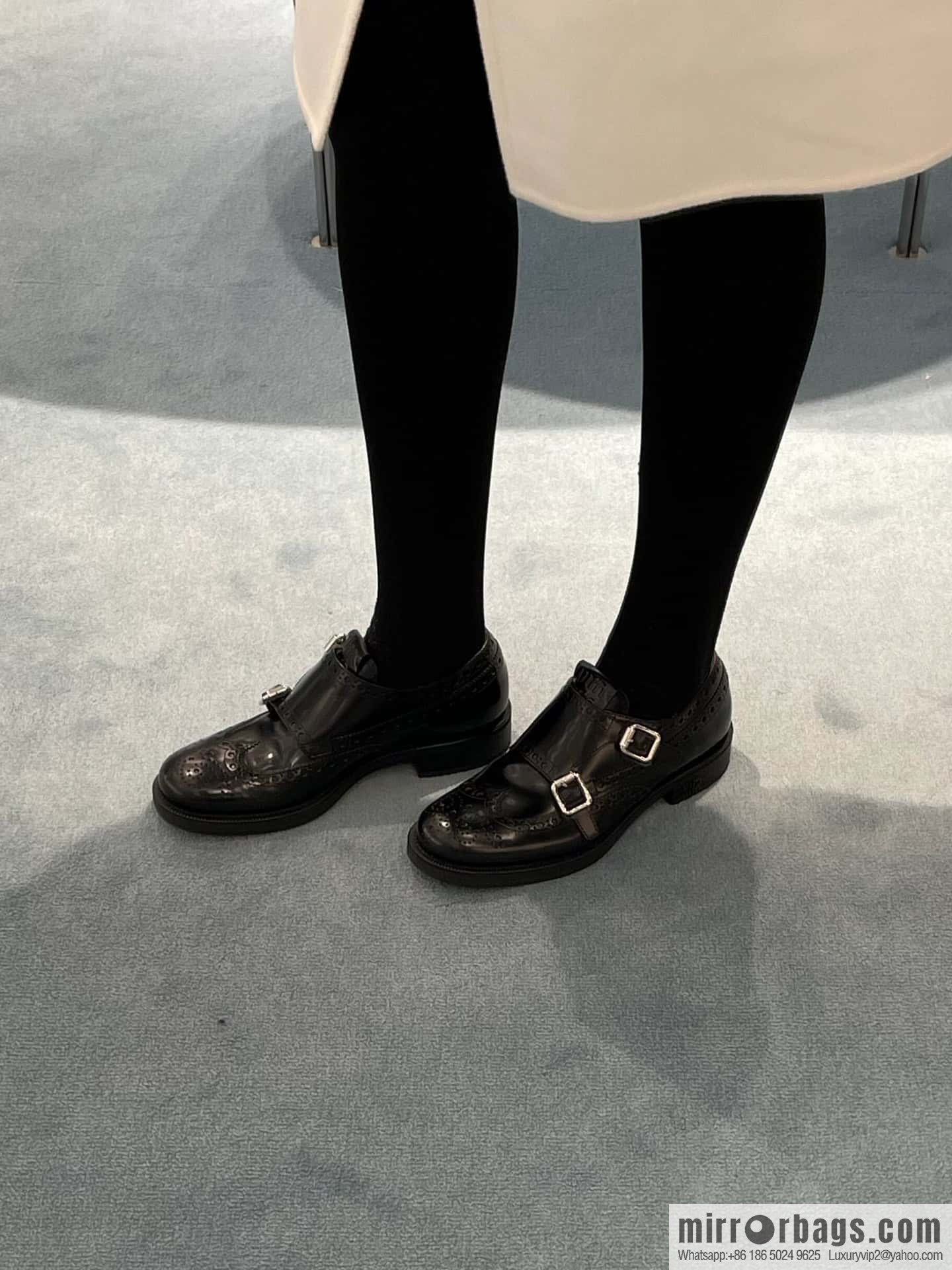 𝐂𝐡𝐮𝐫𝐜𝐡’𝐬 𝐱 𝐌𝐢𝐮 𝐌𝐢𝐮||𝟐𝟎𝟐𝟑 joint Brock carved Oxford small leather shoes