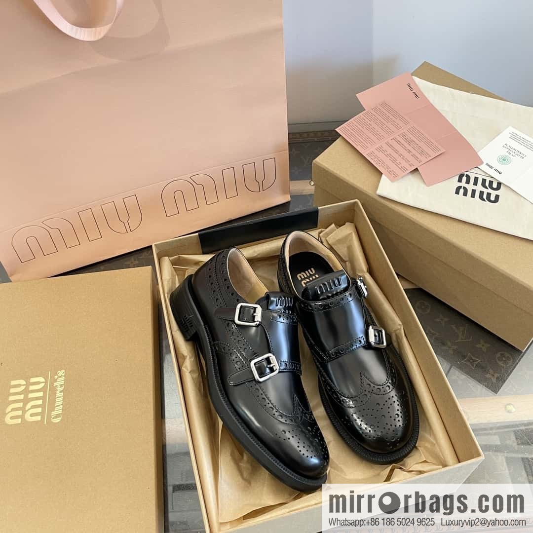 𝐂𝐡𝐮𝐫𝐜𝐡’𝐬 𝐱 𝐌𝐢𝐮 𝐌𝐢𝐮||𝟐𝟎𝟐𝟑 joint Brock carved Oxford small leather shoes