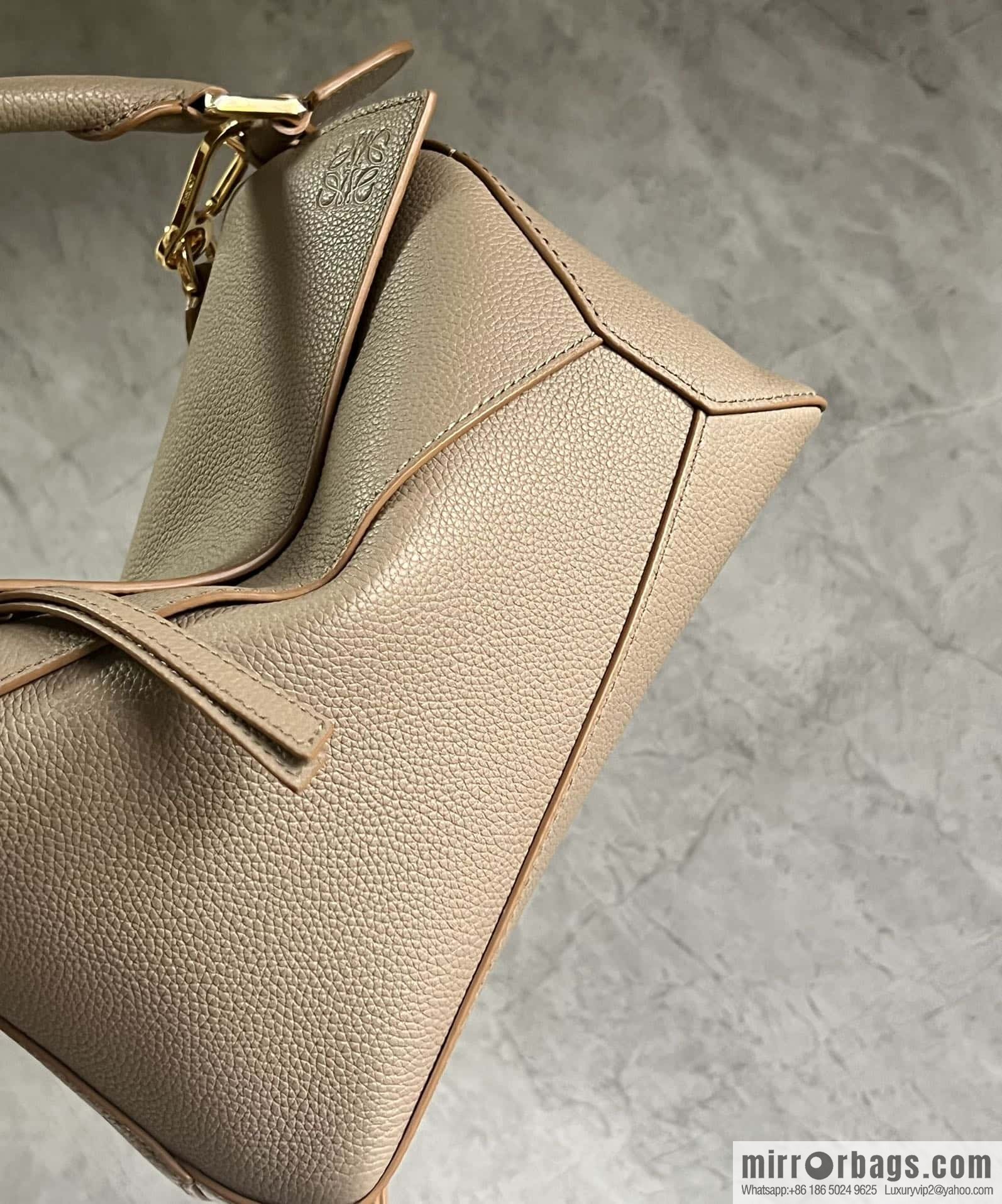 LOEWE puzzle geometric bag 24cm 0681 sand patchwork
