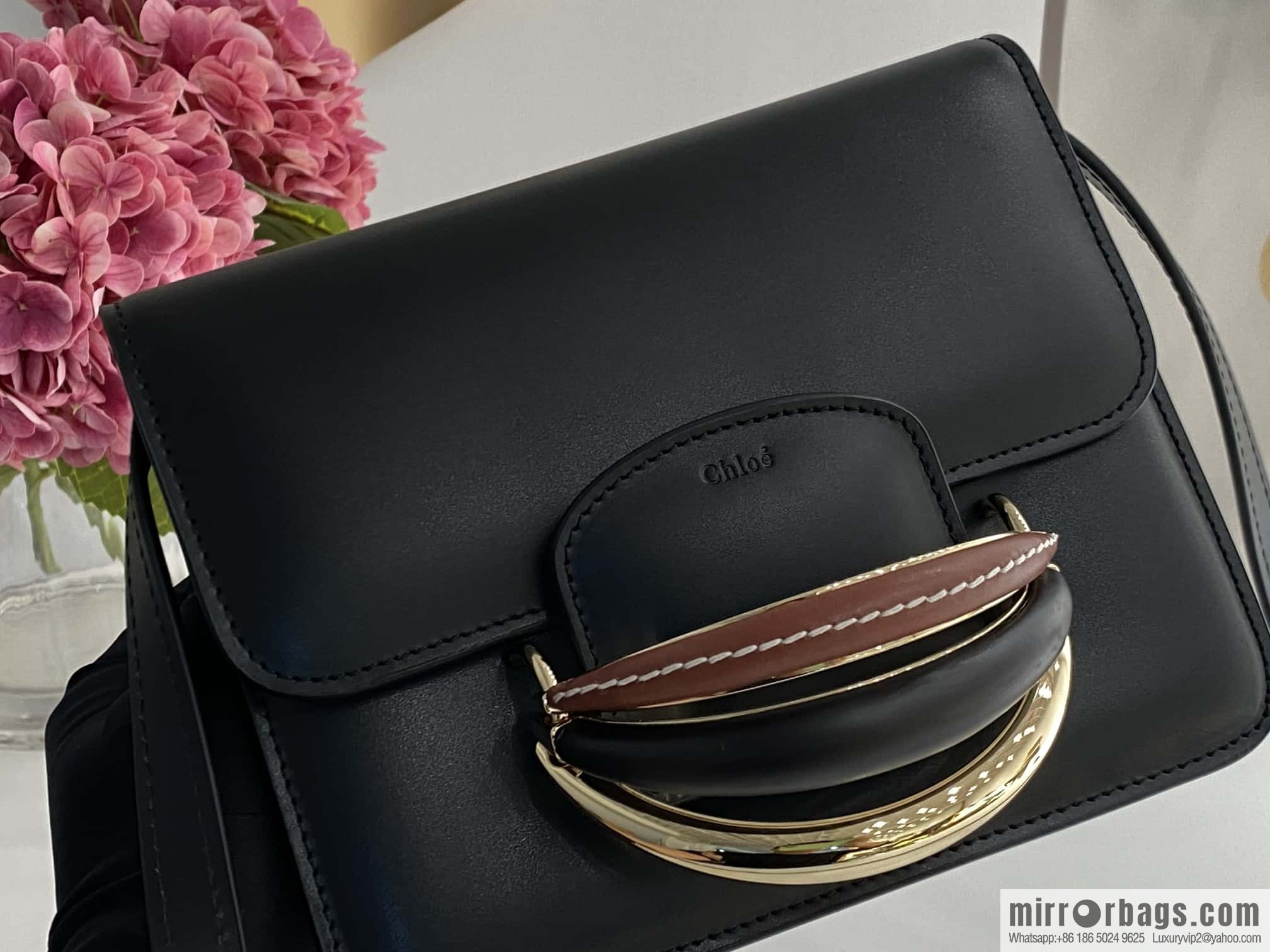 Chloe Kattie bracelet bag black