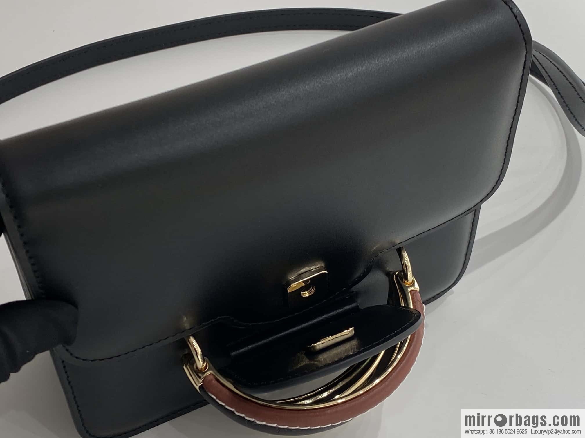 Chloe Kattie bracelet bag black