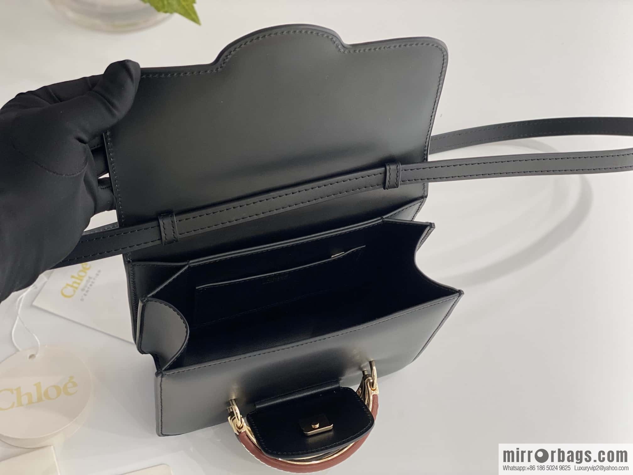 Chloe Kattie bracelet bag black