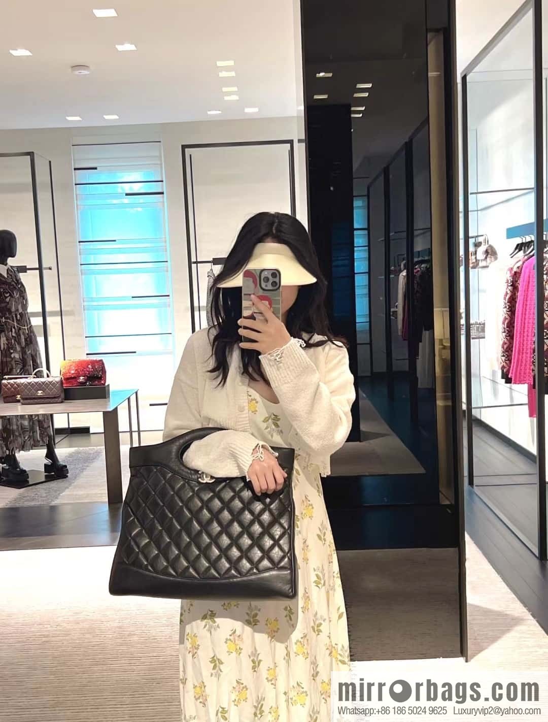 CHANEL Advanced Handicraft 31bag large black AS1010